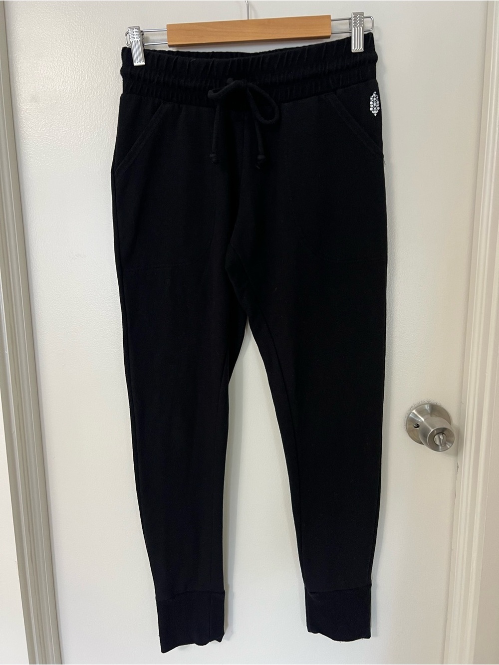 FP Movement Black Drawstring Joggers Yoga Lounge Gym Fitness Travel Errands